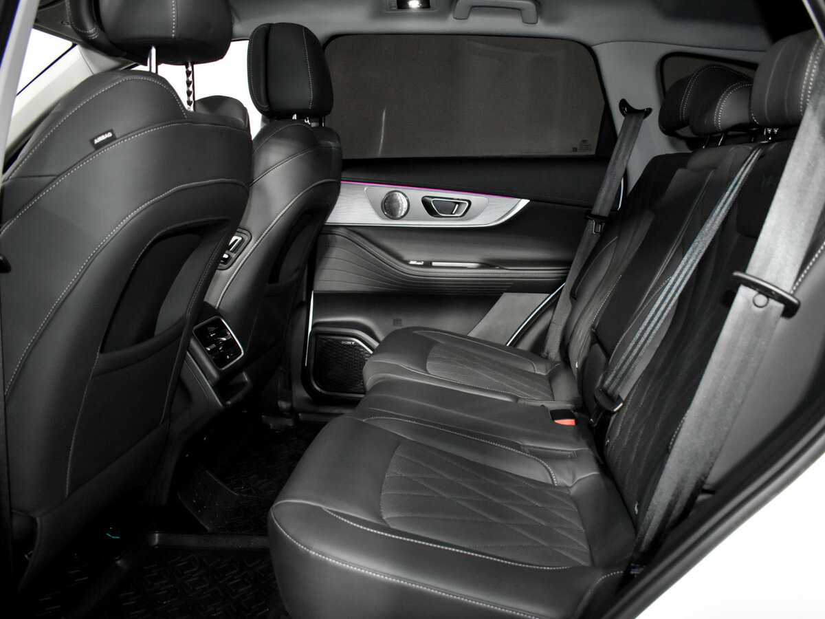 Chery Tiggo 8 Pro Max 2023 года с пробегом. Фото: #10