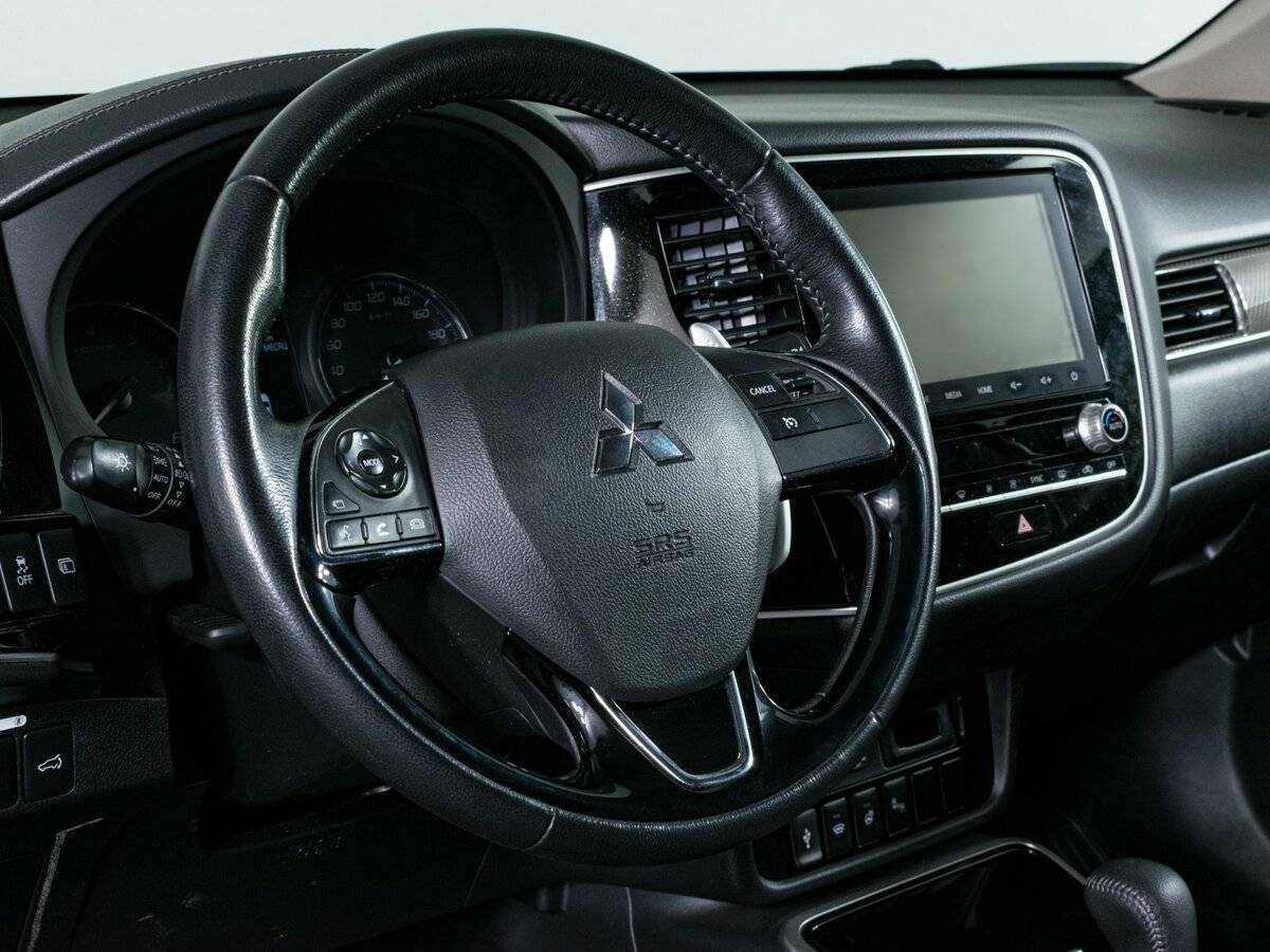 Mitsubishi Outlander 2020 года с пробегом. Фото: #14
