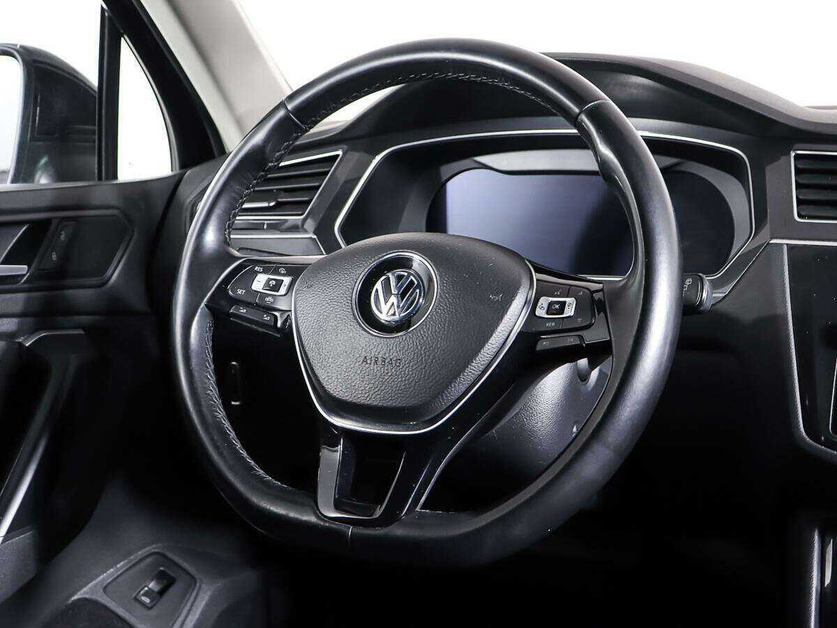 Volkswagen Tiguan 2018 года с пробегом. Фото: #14