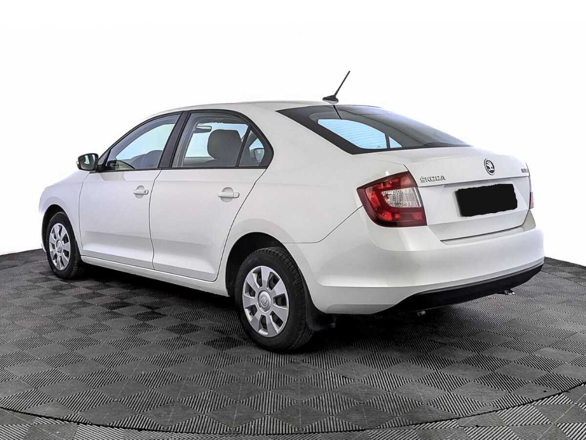 Skoda Rapid 2019 года с пробегом. Фото: #6