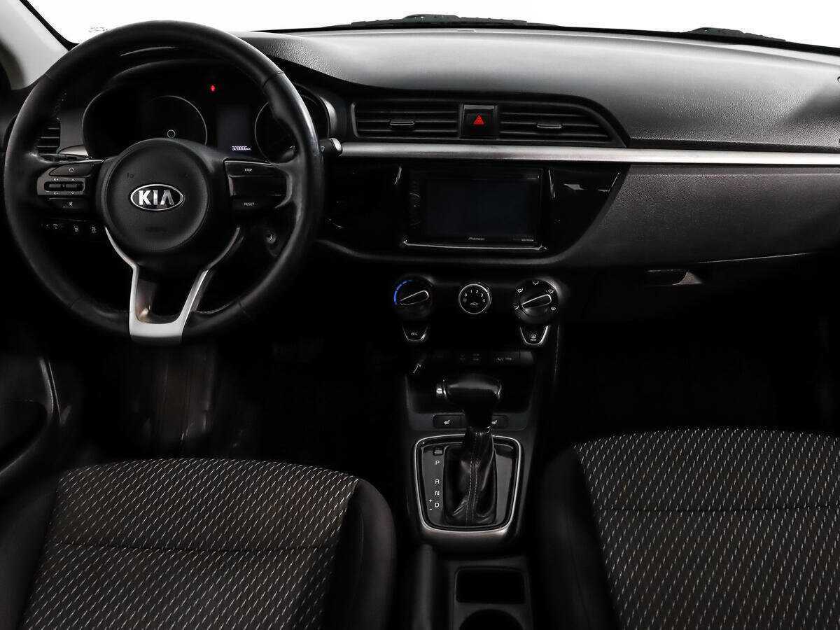 Kia Rio 2018 года с пробегом. Фото: #11