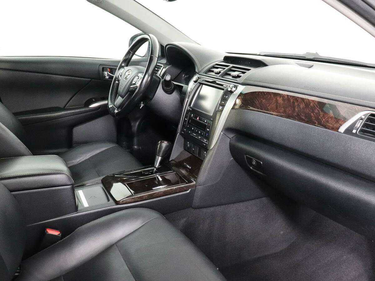 Toyota Camry 2015 года с пробегом. Фото: #6