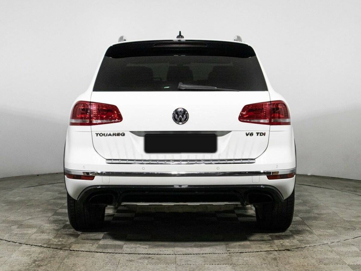 Volkswagen Touareg 2015 года с пробегом. Фото: #5