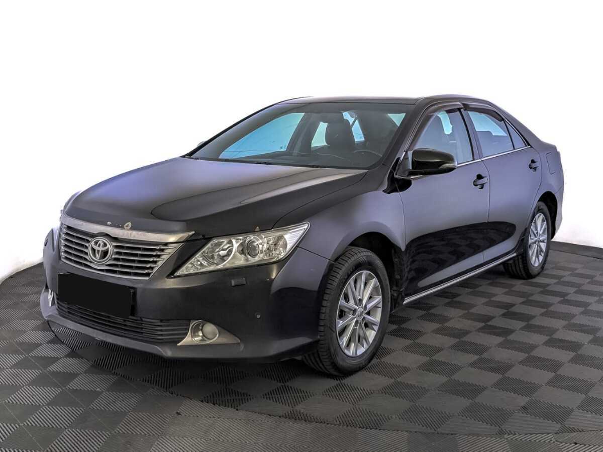 Toyota Camry 2014 года с пробегом. Фото: #0