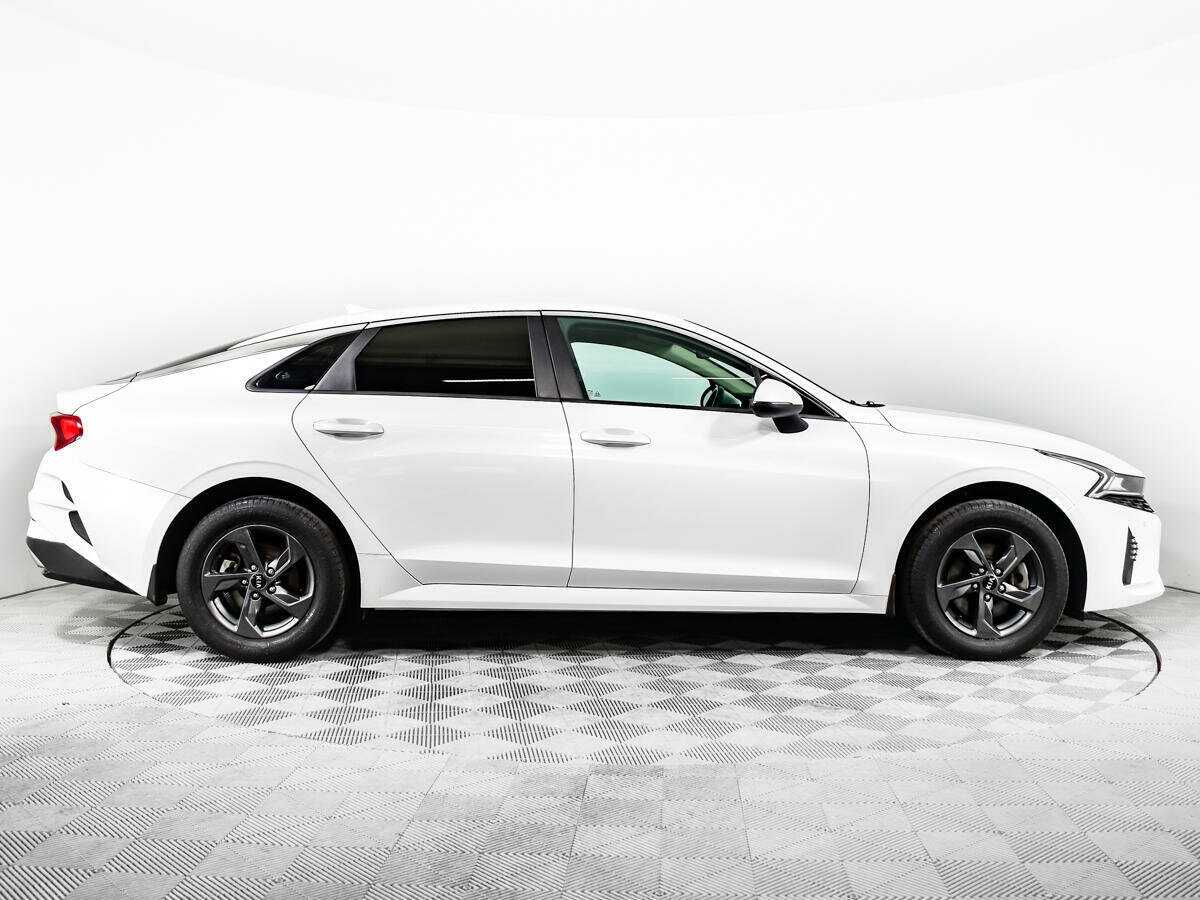 Kia K5 2020 года с пробегом. Фото: #3