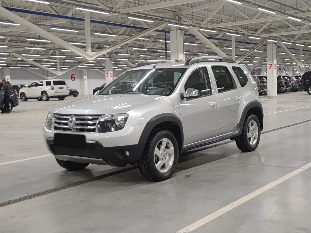 Renault Duster 2012 года с пробегом. Посмотреть фото