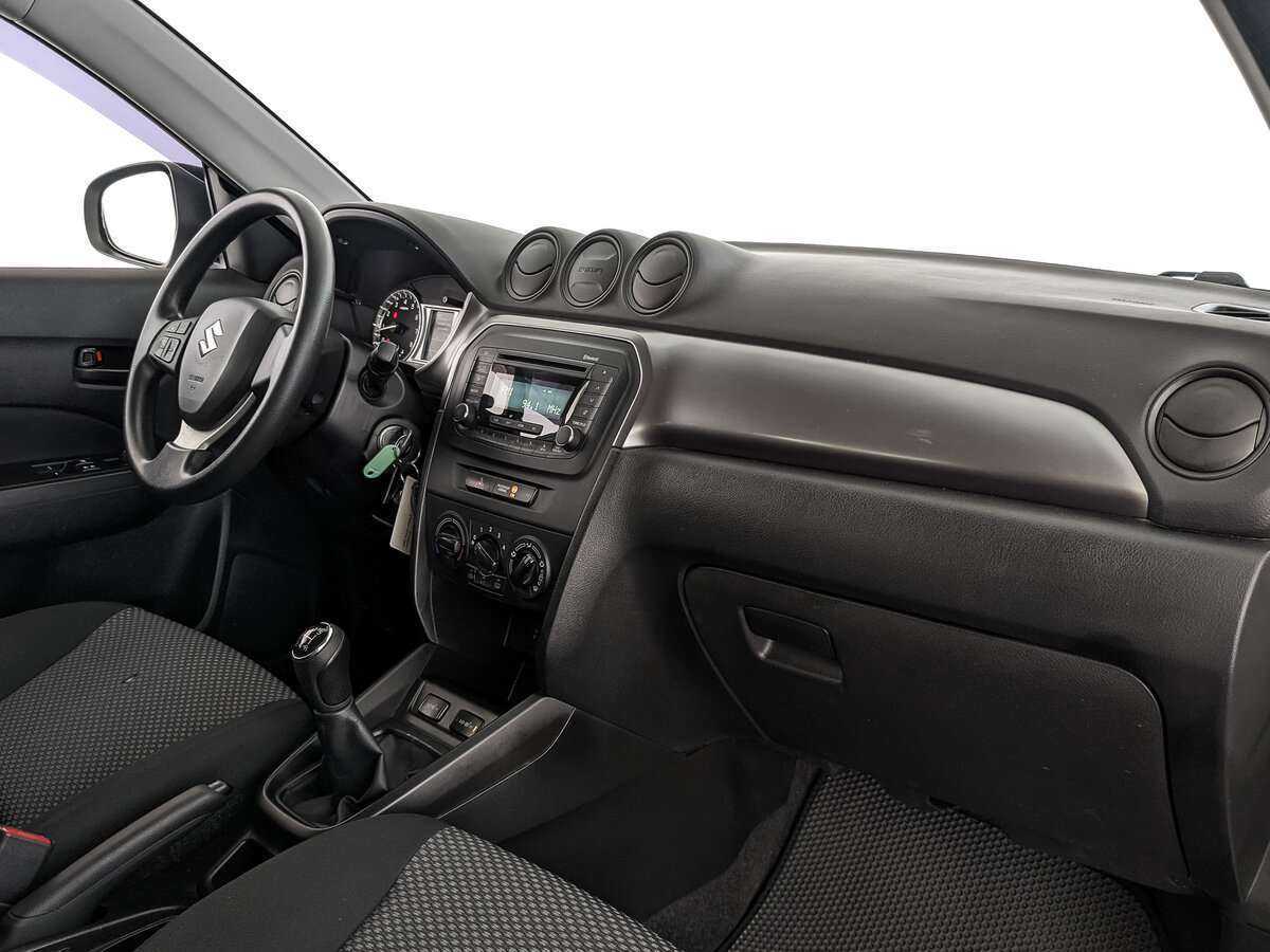 Suzuki Vitara 2019 года с пробегом. Фото: #12
