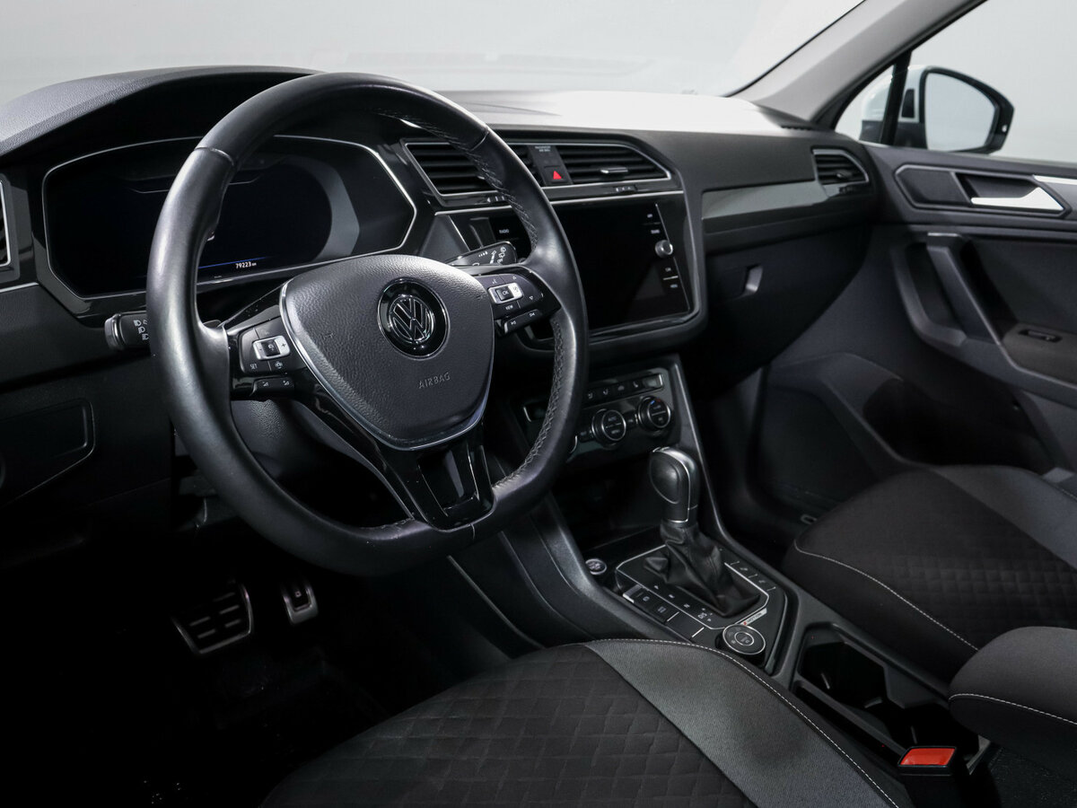 Volkswagen Tiguan 2018 года с пробегом. Фото: #10
