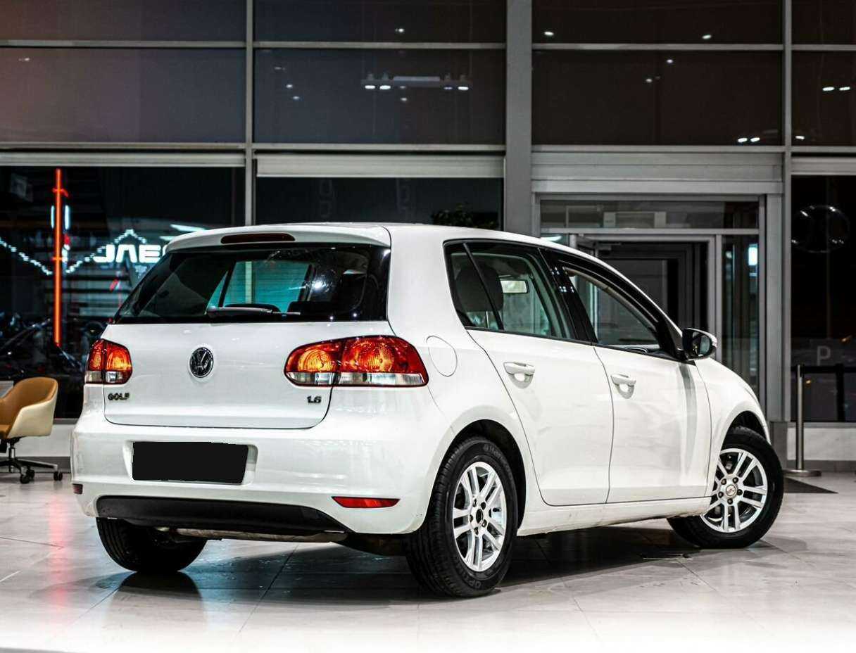 Volkswagen Golf 2012 года с пробегом. Фото: #2