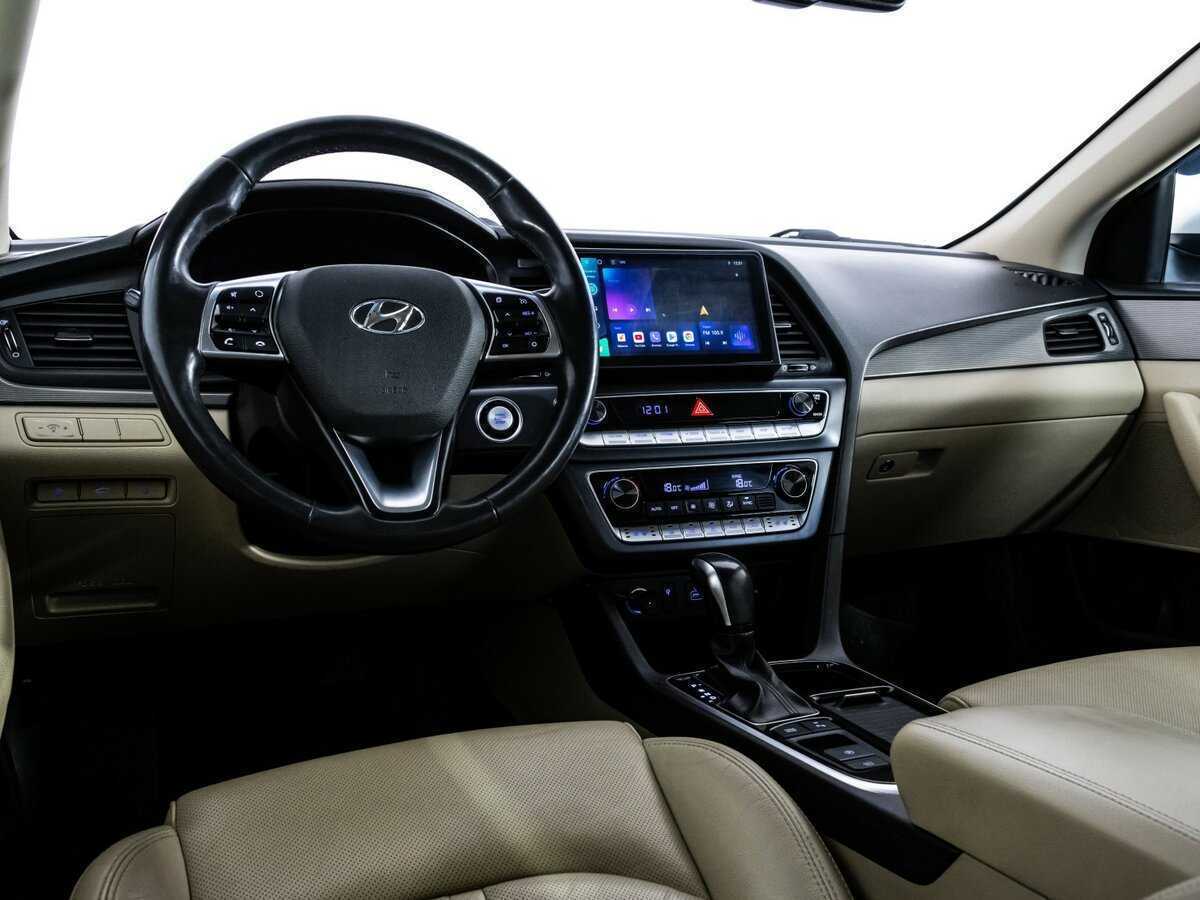 Hyundai Sonata 2018 года с пробегом. Фото: #8
