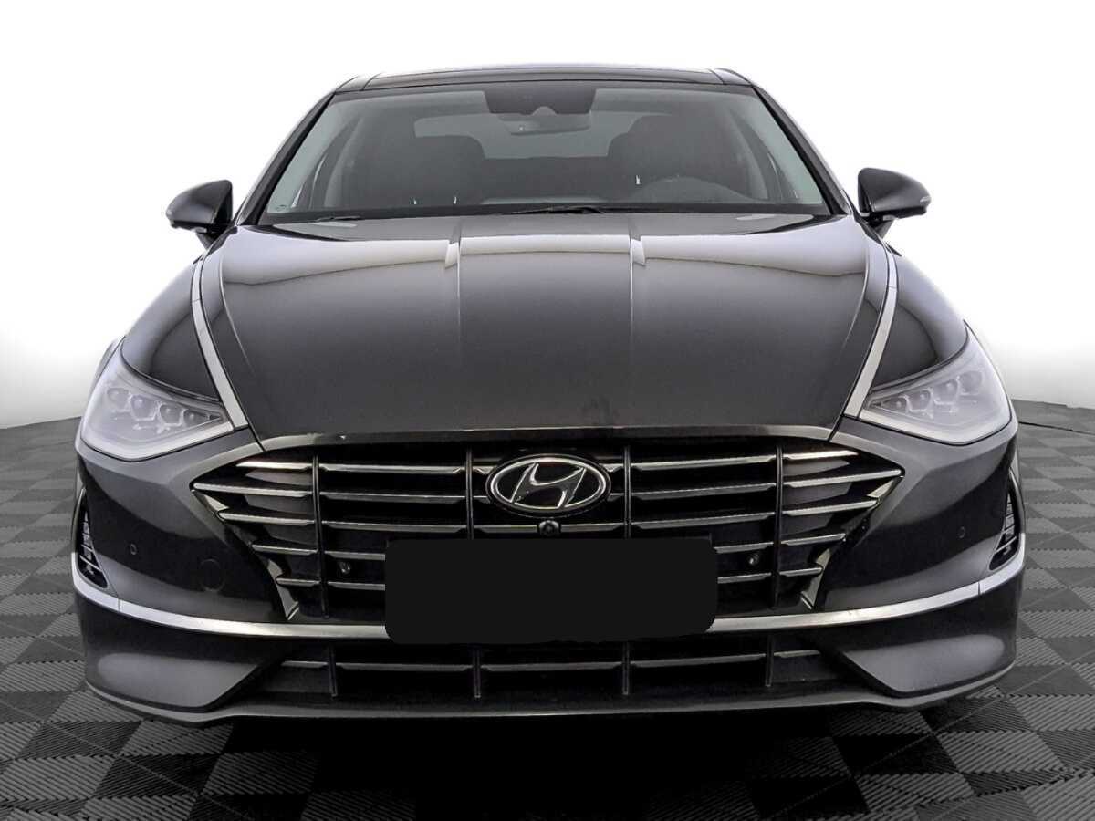 Hyundai Sonata 2022 года с пробегом. Фото: #1