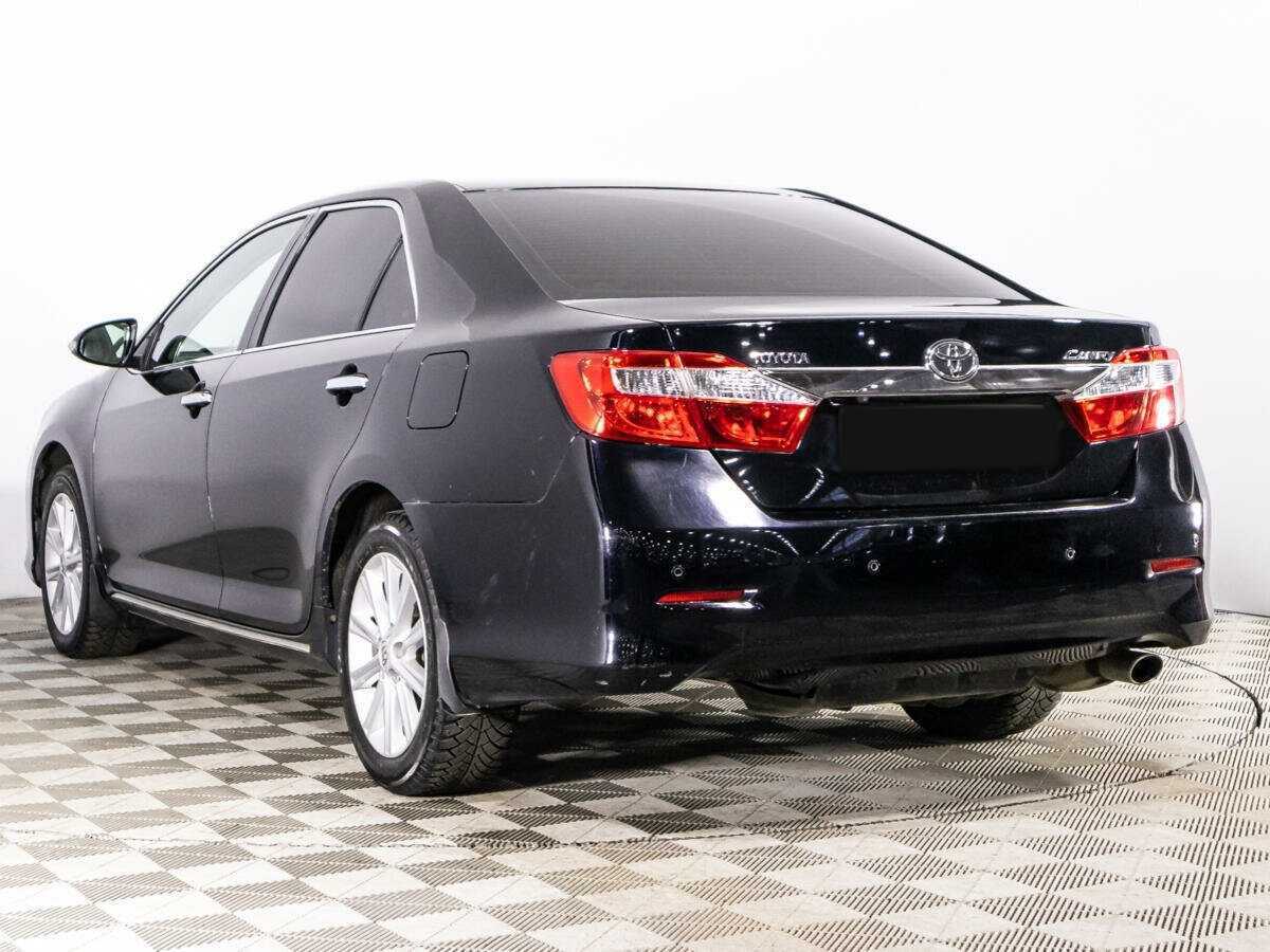 Toyota Camry 2013 года с пробегом. Фото: #6