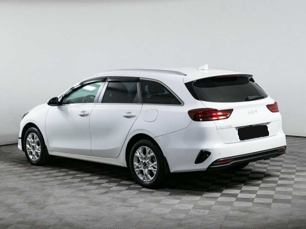 Kia Ceed 2022 года с пробегом. Фото: #5
