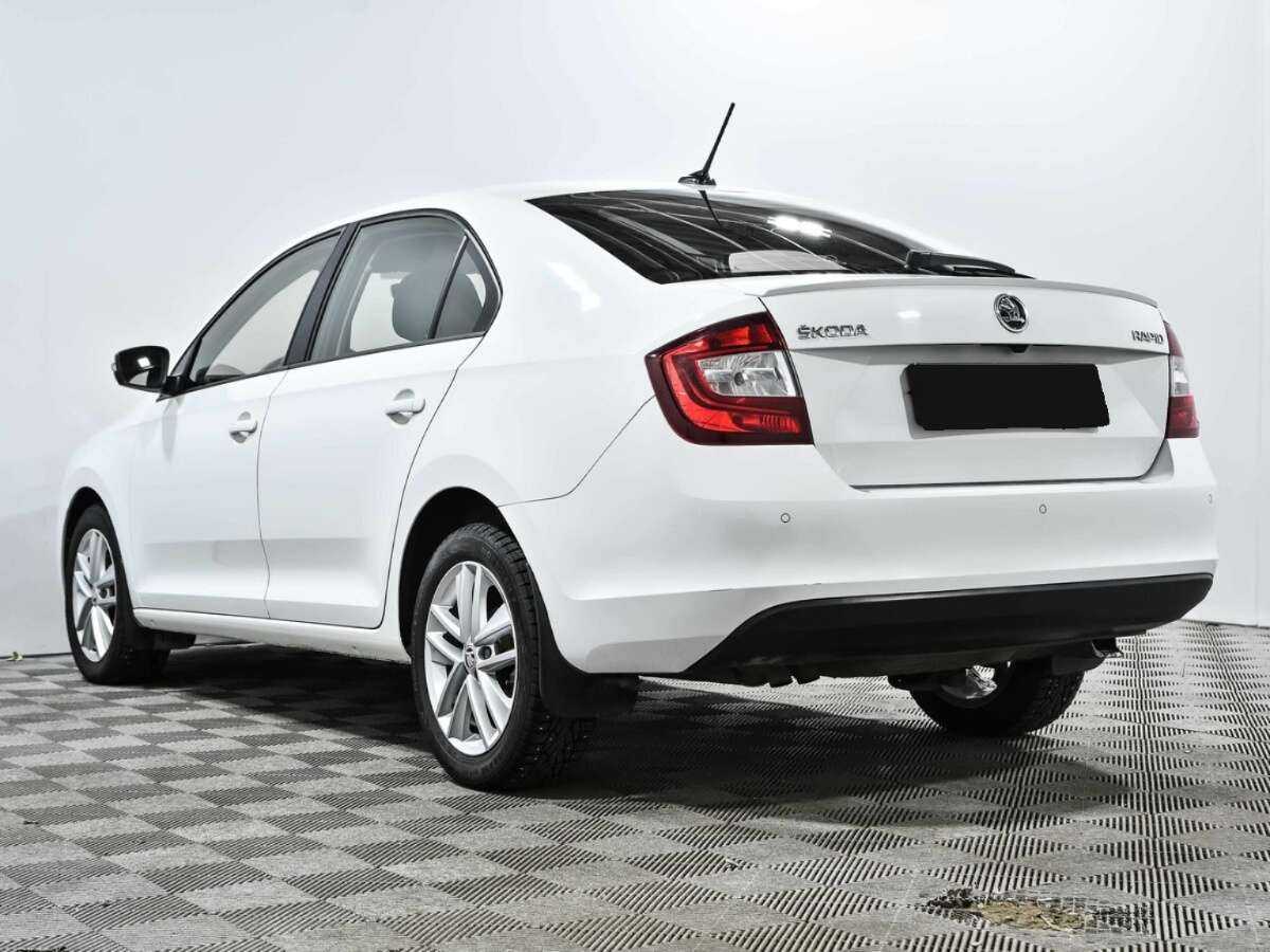 Skoda Rapid 2019 года с пробегом. Фото: #4