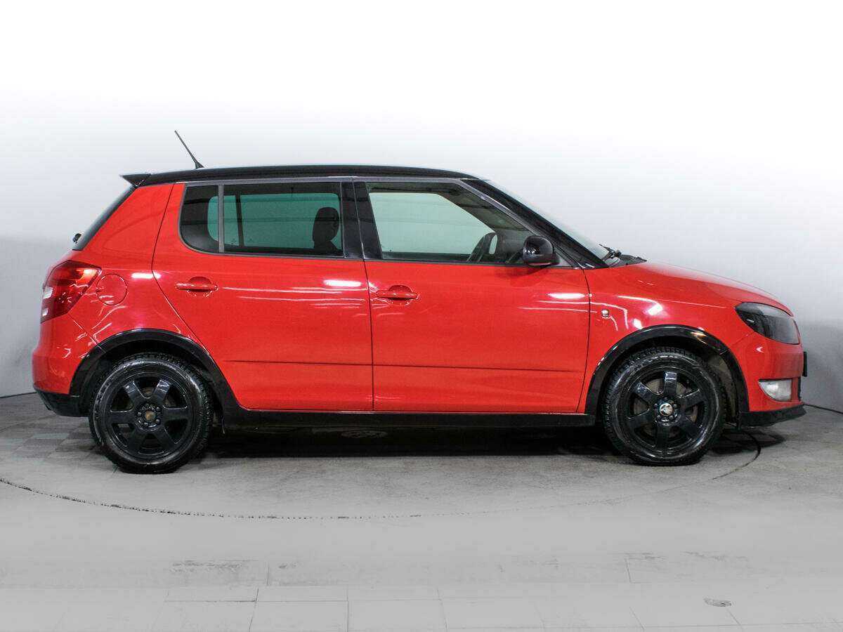 Skoda Fabia 2012 года с пробегом. Фото: #3