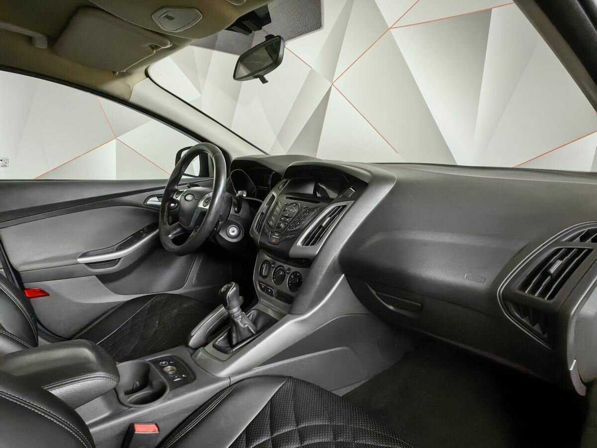 Ford Focus 2012 года с пробегом. Фото: #7