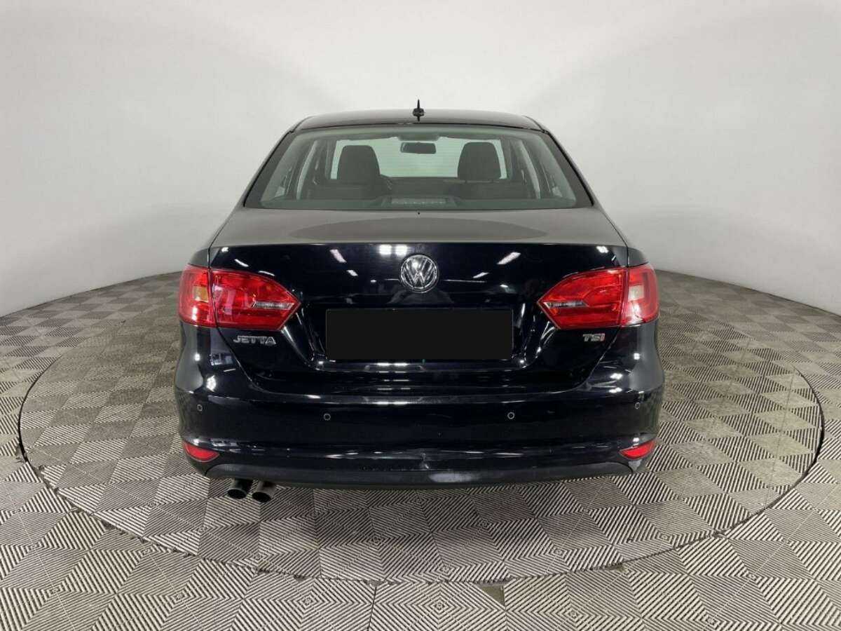 Volkswagen Jetta 2013 года с пробегом. Фото: #2