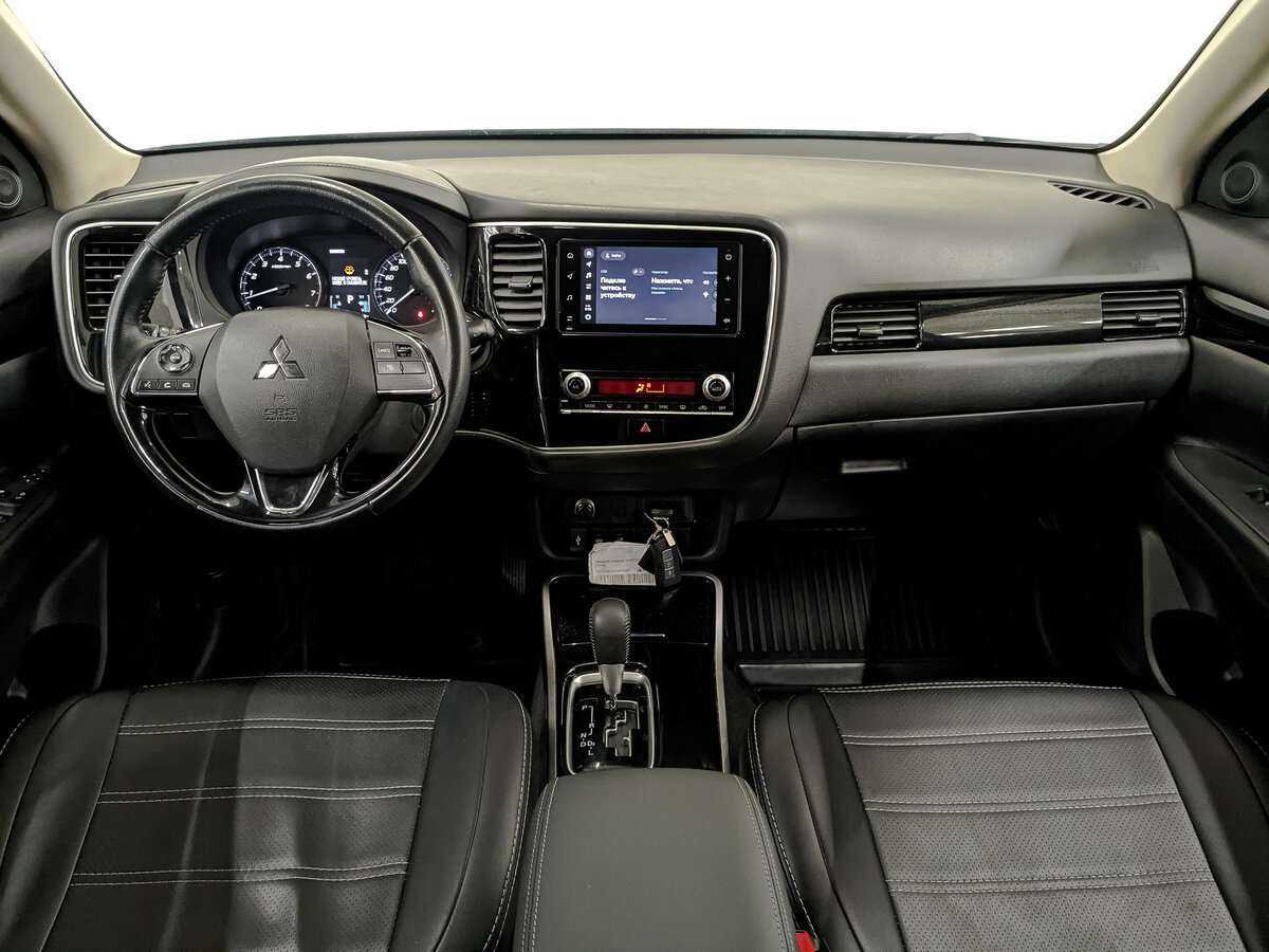Mitsubishi Outlander 2020 года с пробегом. Фото: #9
