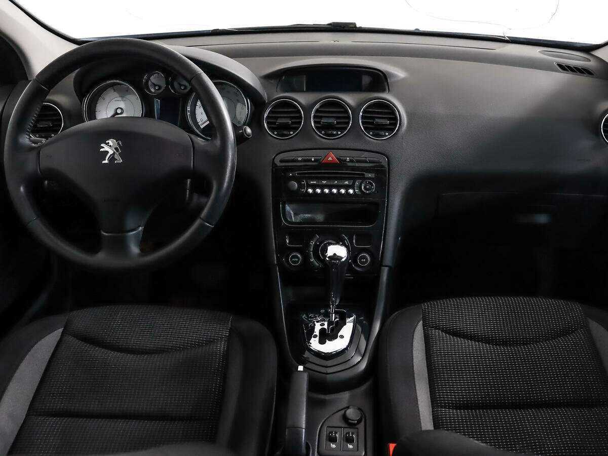 Peugeot 408 2014 года с пробегом. Фото: #11