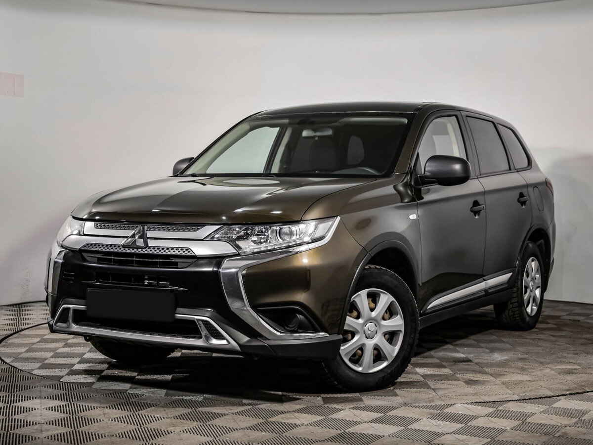 Mitsubishi Outlander 2020 года с пробегом. Посмотреть фото