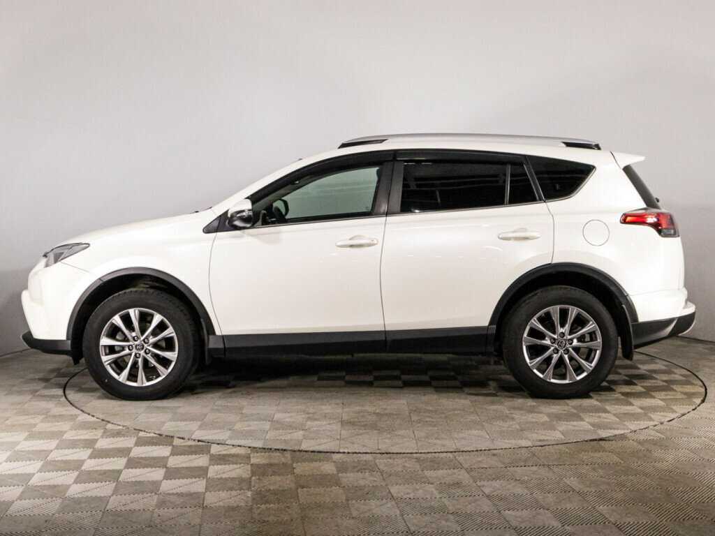 Toyota RAV4 2017 года с пробегом. Фото: #7