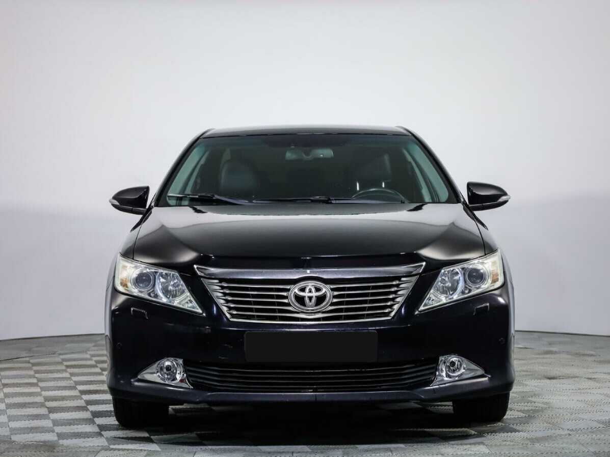 Toyota Camry 2013 года с пробегом. Фото: #0