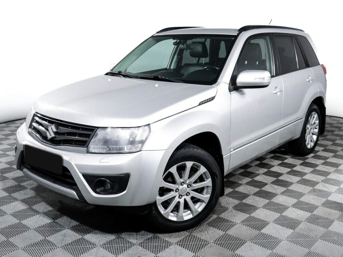 Suzuki Grand Vitara 2013 года с пробегом. Фото: #12