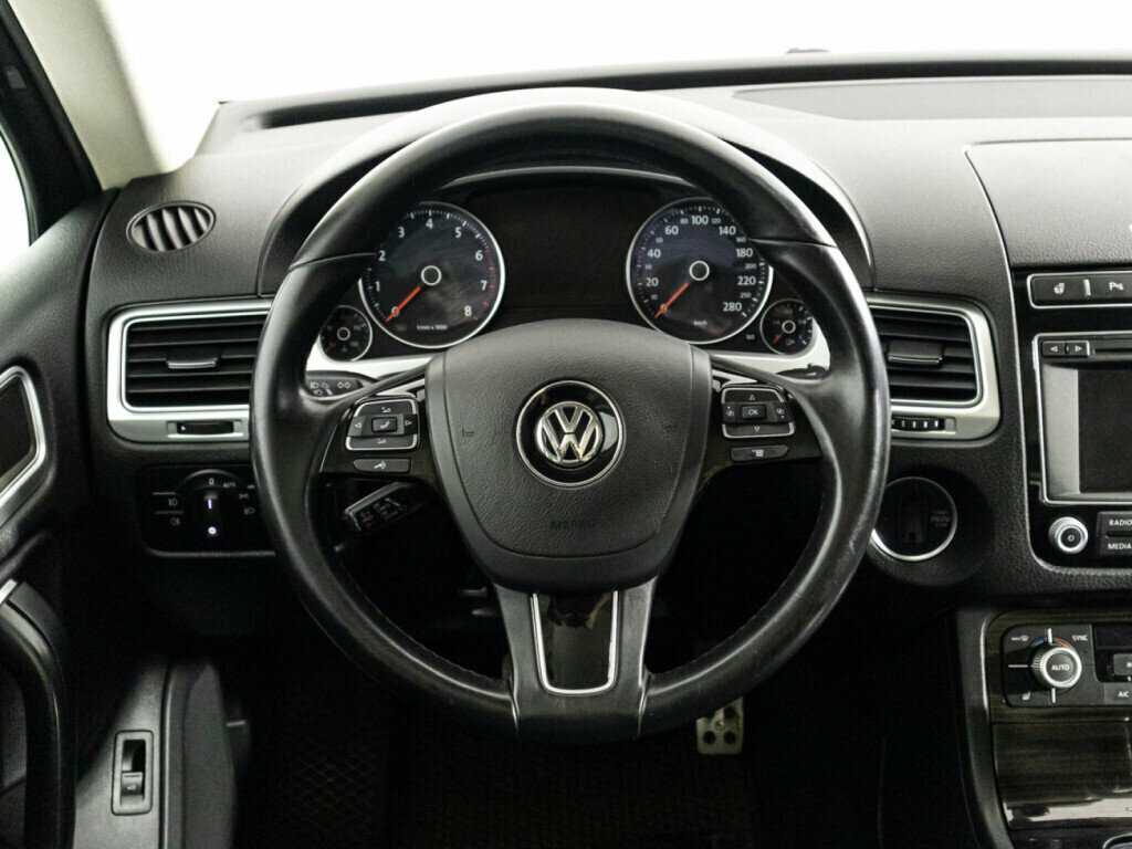 Volkswagen Touareg 2015 года с пробегом. Фото: #20