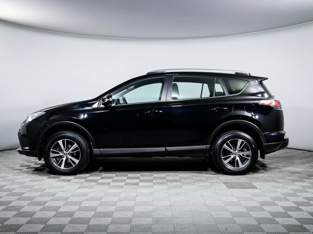 Toyota RAV4 2018 года с пробегом. Фото: #7