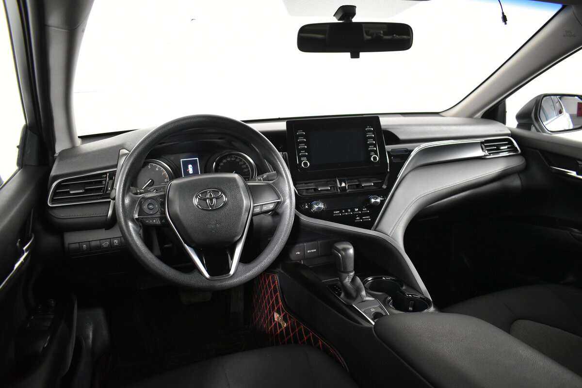 Toyota Camry 2021 года с пробегом. Фото: #11