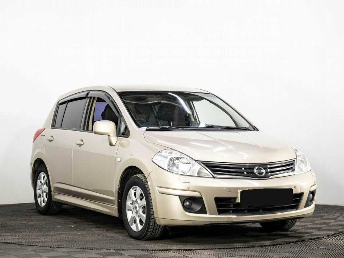 Nissan Tiida 2012 года с пробегом. Фото: #2