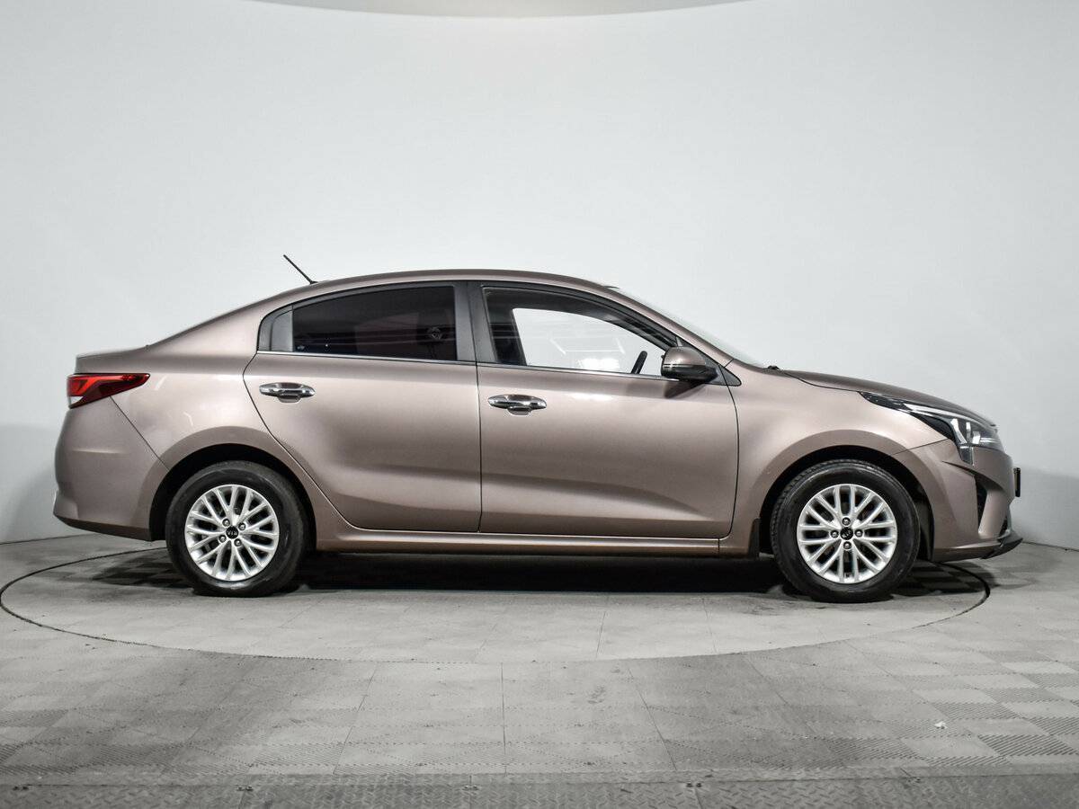 Kia Rio 2020 года с пробегом. Фото: #3