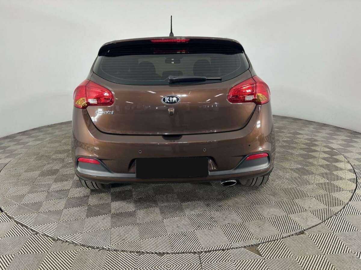 Kia Ceed 2014 года с пробегом. Фото: #2