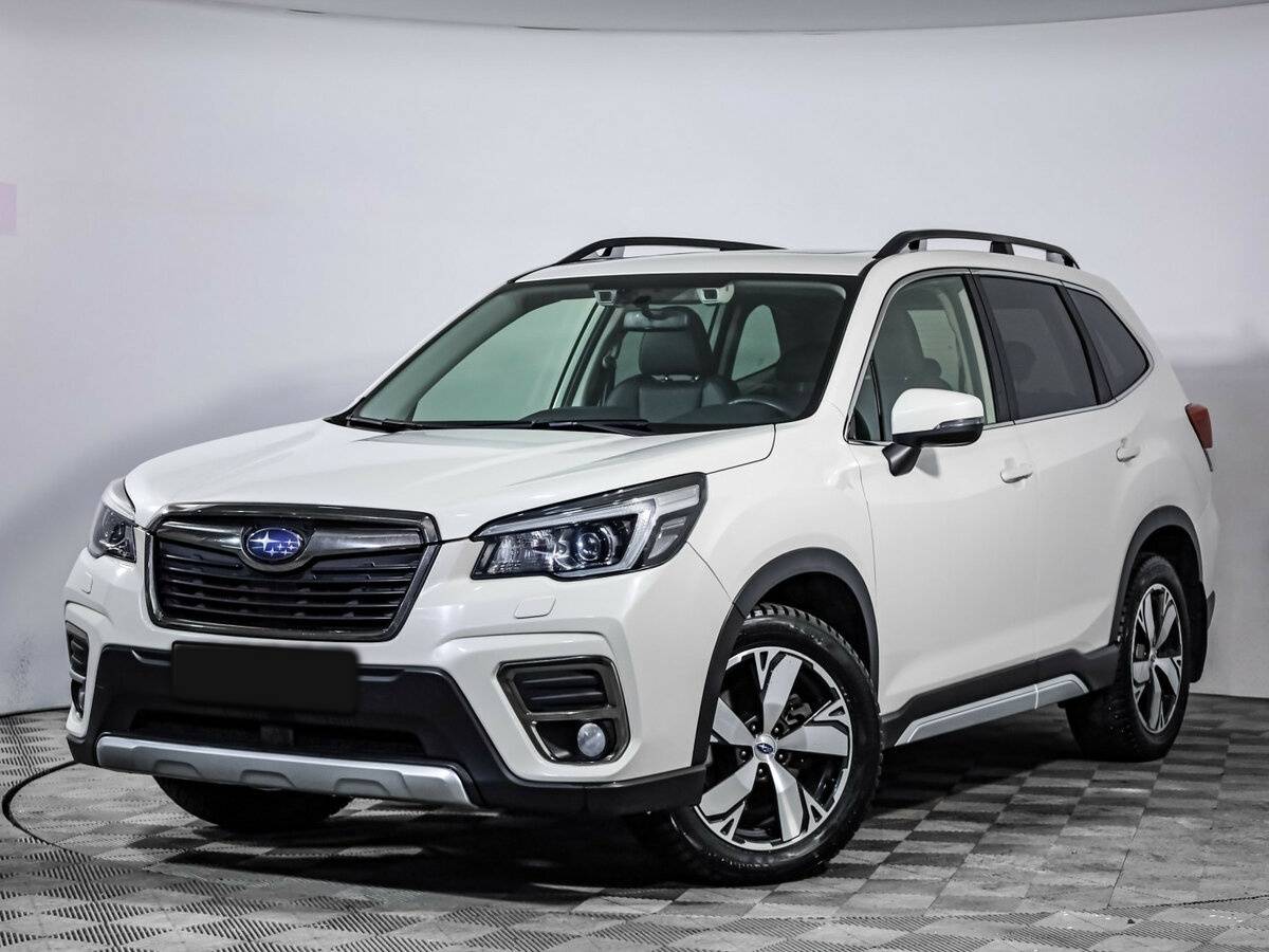 Subaru Forester 2018 года с пробегом. Посмотреть фото