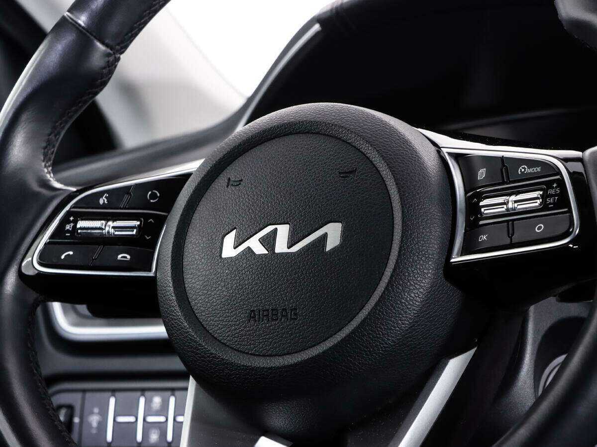 Kia XCeed 2021 года с пробегом. Фото: #10