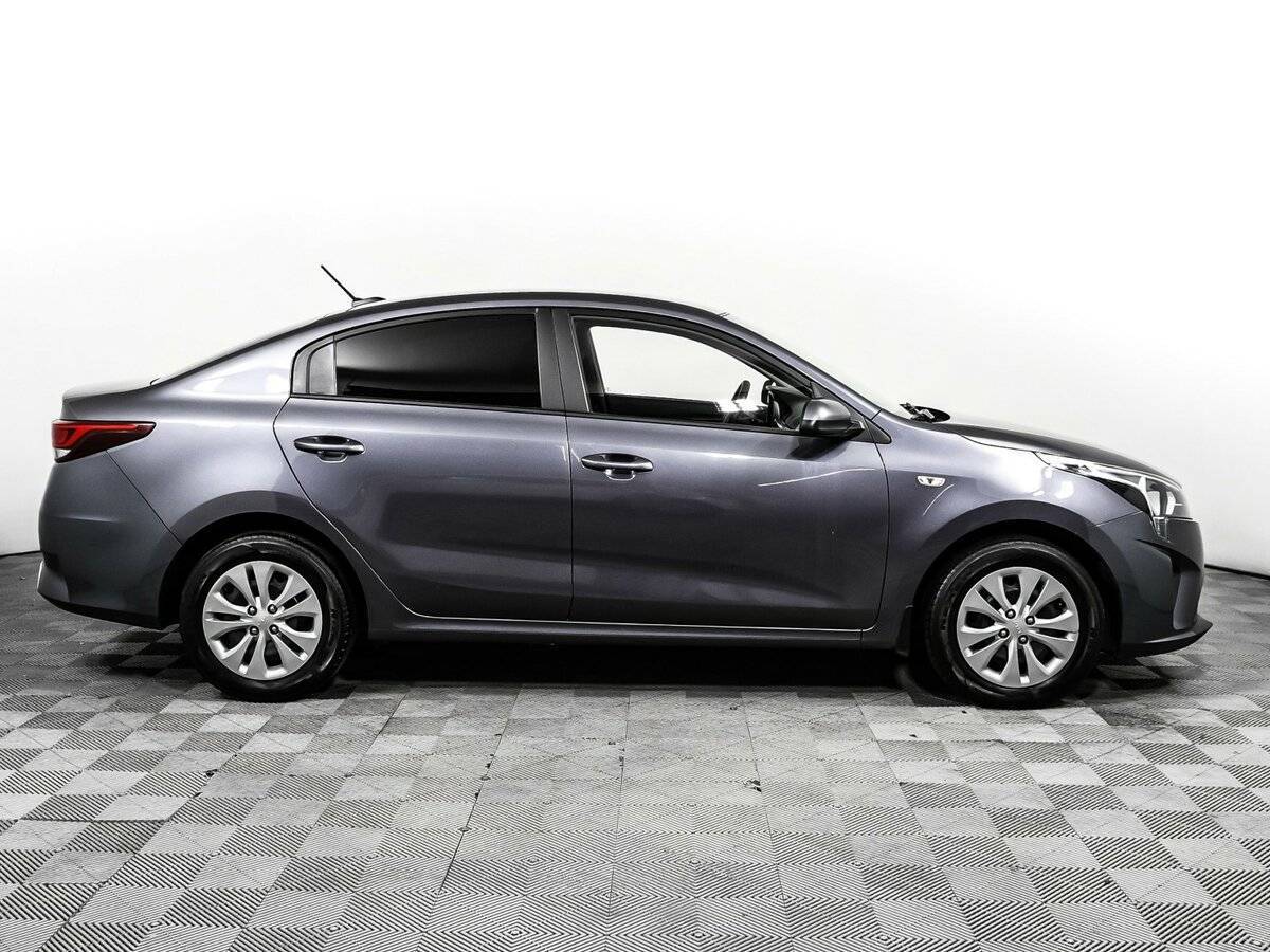 Kia Rio 2022 года с пробегом. Фото: #3