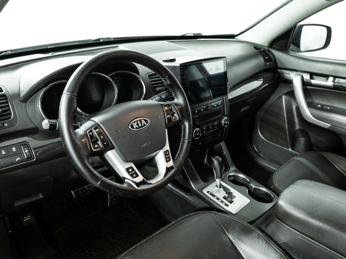 Kia Sorento 2012 года с пробегом. Фото: #10