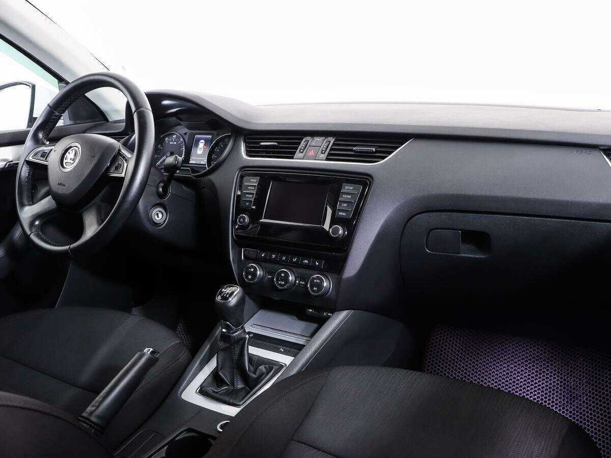 Skoda Octavia 2015 года с пробегом. Фото: #6