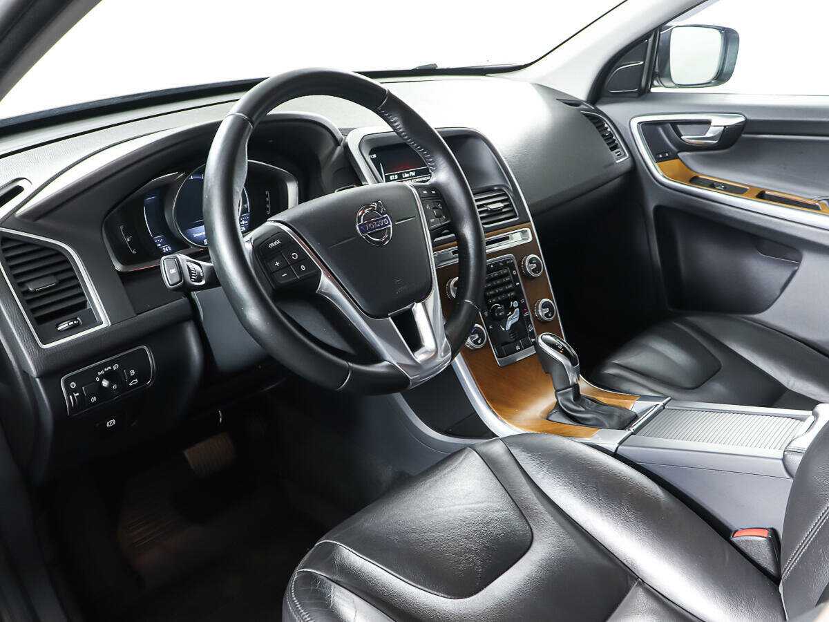 Volvo XC60 2015 года с пробегом. Фото: #12