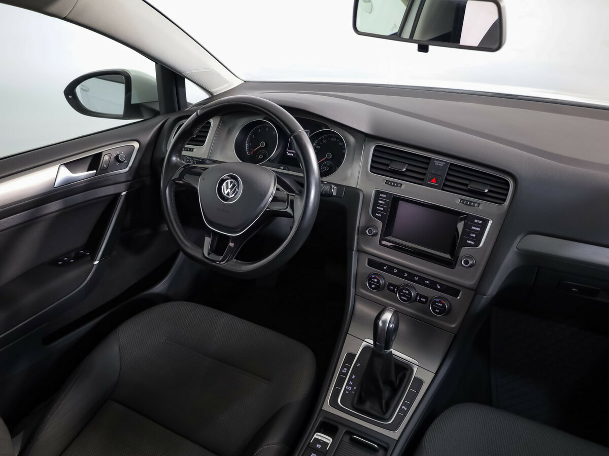 Volkswagen Golf 2015 года с пробегом. Фото: #7