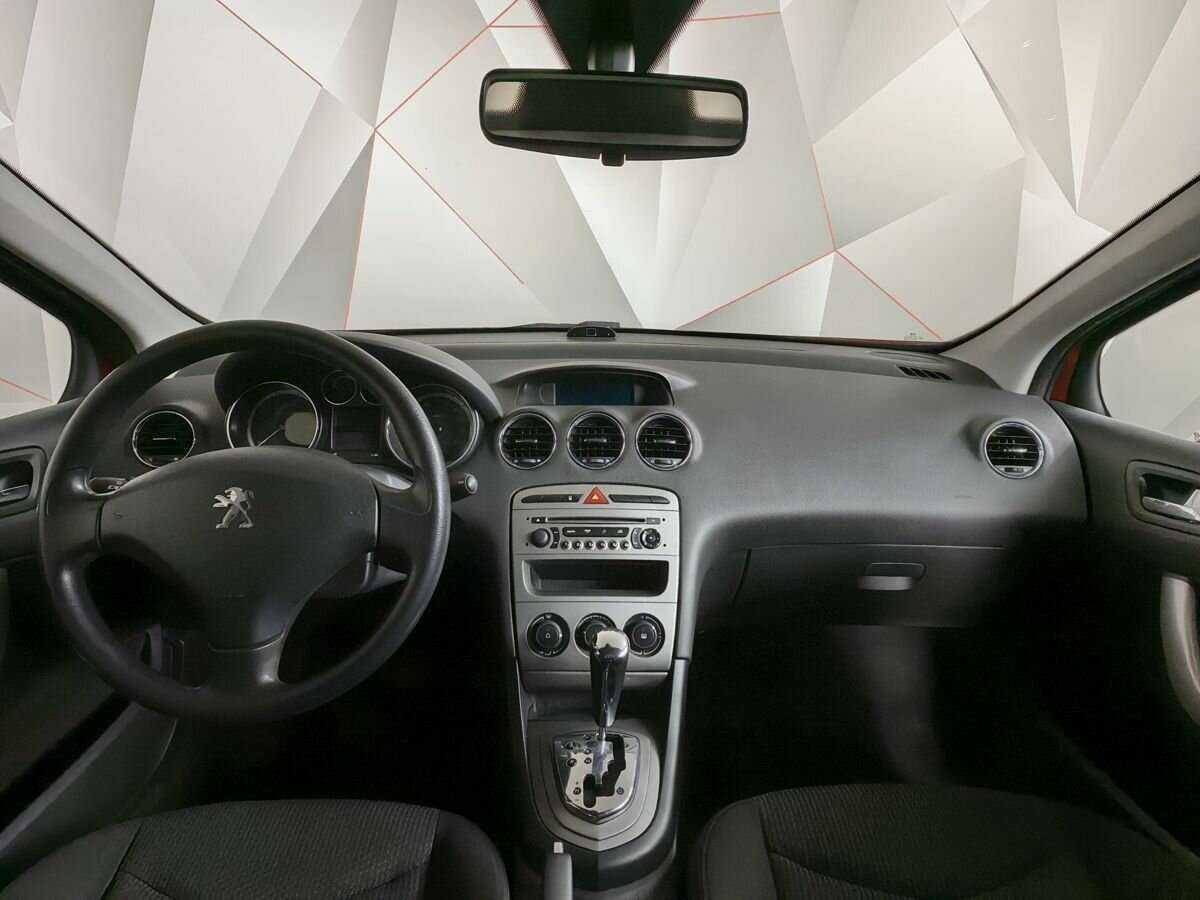 Peugeot 408 2013 года с пробегом. Фото: #9