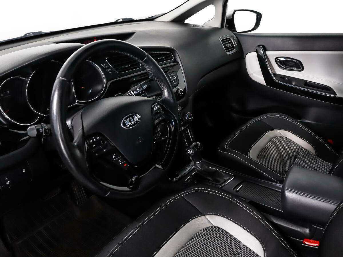 Kia Ceed 2013 года с пробегом. Фото: #8