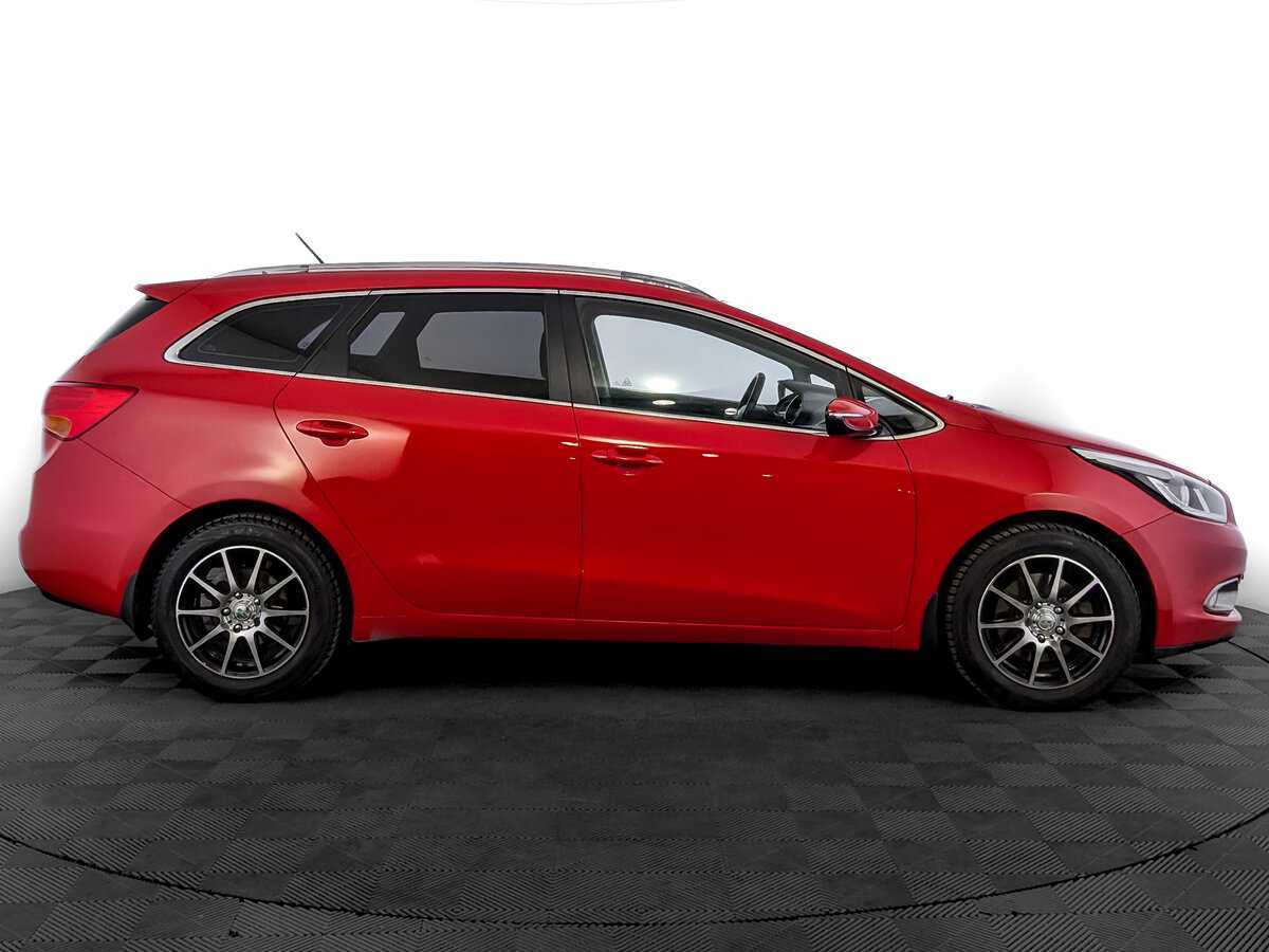 Kia Ceed 2014 года с пробегом. Фото: #3