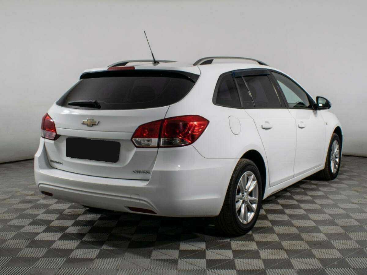 Chevrolet Cruze 2013 года с пробегом. Фото: #3