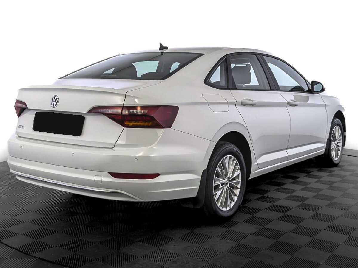 Volkswagen Jetta 2020 года с пробегом. Фото: #4