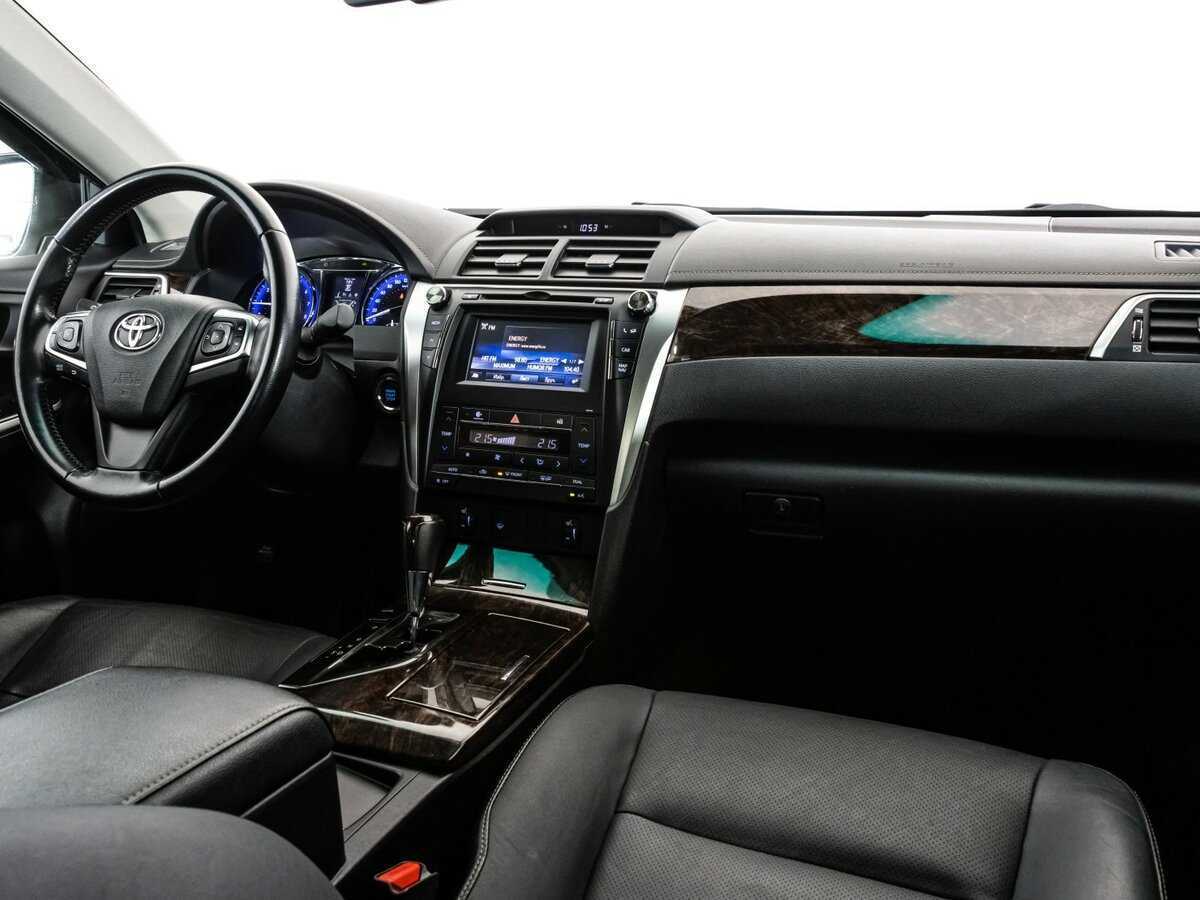 Toyota Camry 2015 года с пробегом. Фото: #6