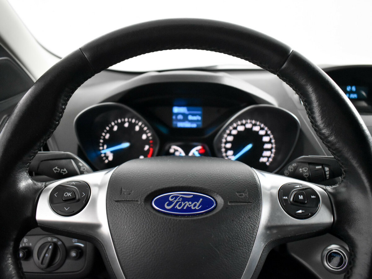 Ford Kuga 2014 года с пробегом. Фото: #14
