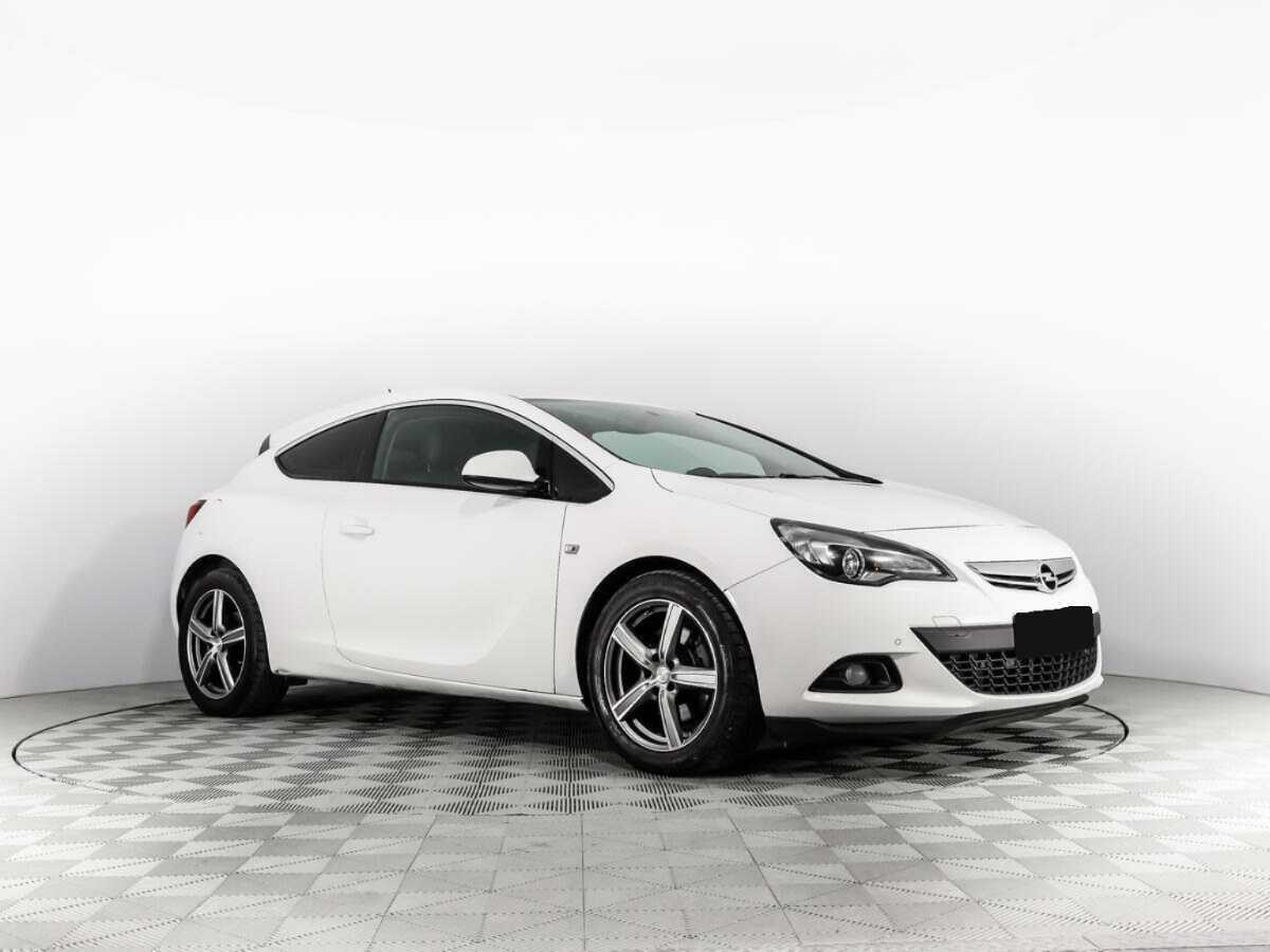Opel Astra 2014 года с пробегом. Фото: #2