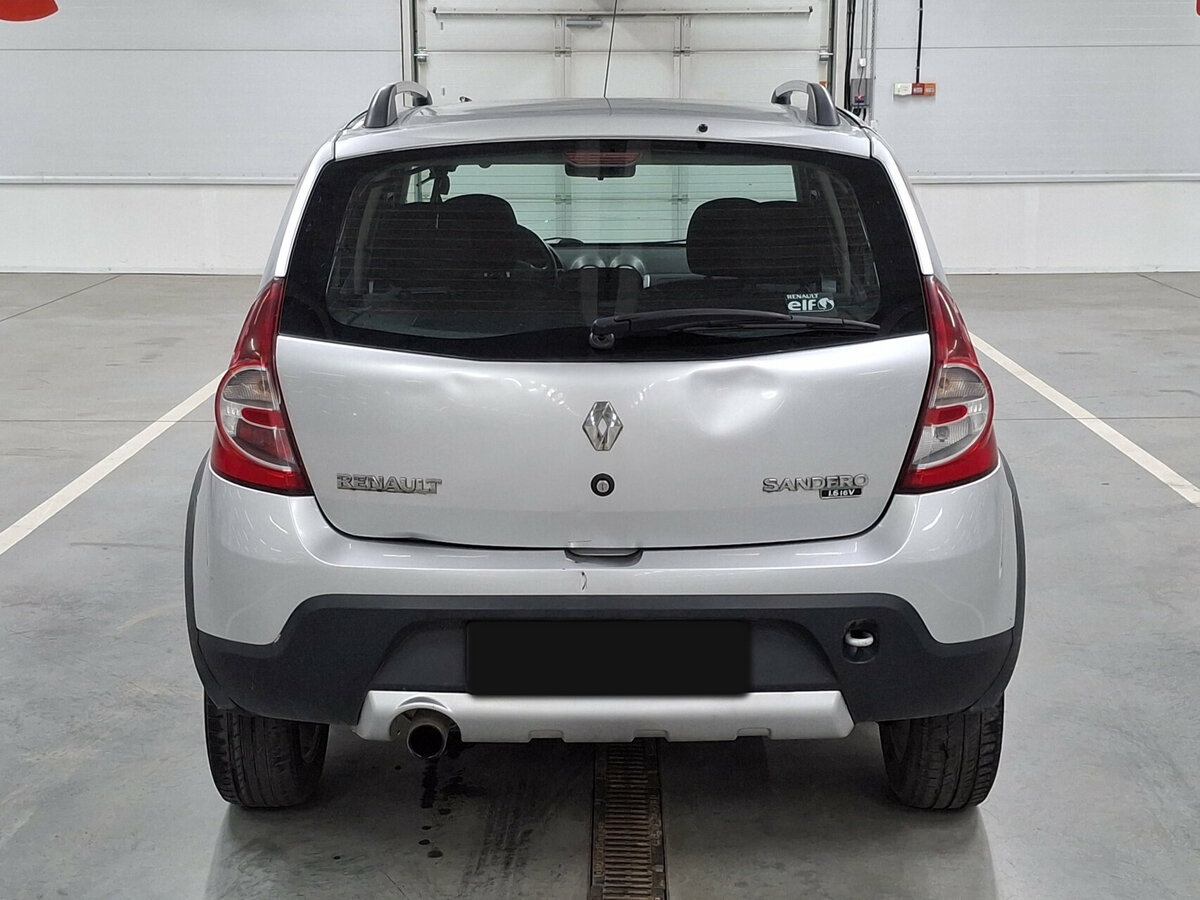 Renault Sandero 2013 года с пробегом. Фото: #5