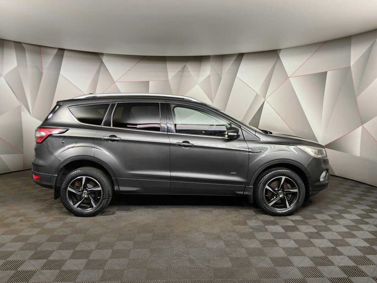 Ford Kuga 2017 года с пробегом. Фото: #5